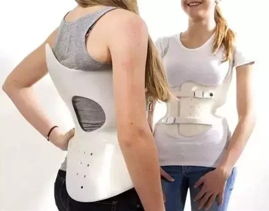 脊柱側(cè)彎支具