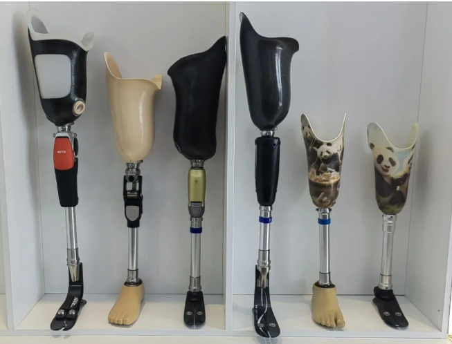 現代假肢的安裝